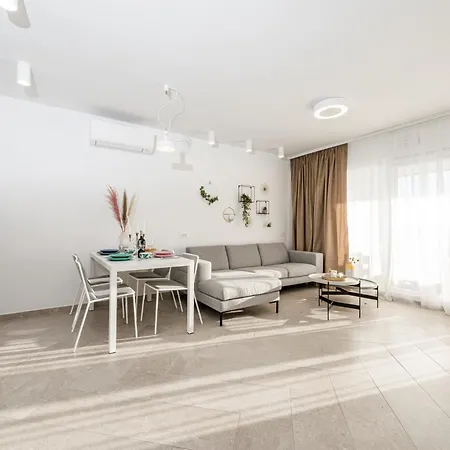 Apartments Villa Poco Loco Mlini Room photo