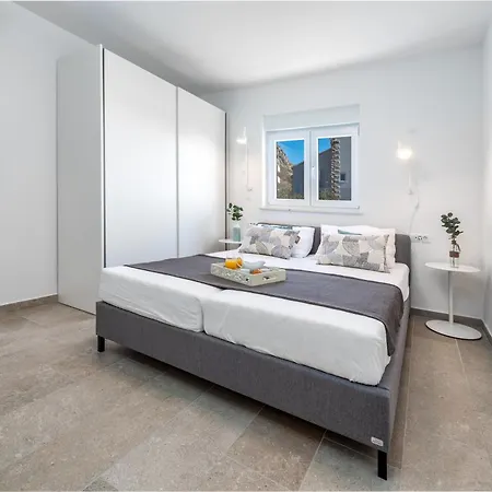 Apartments Villa Poco Loco Mlini Room photo