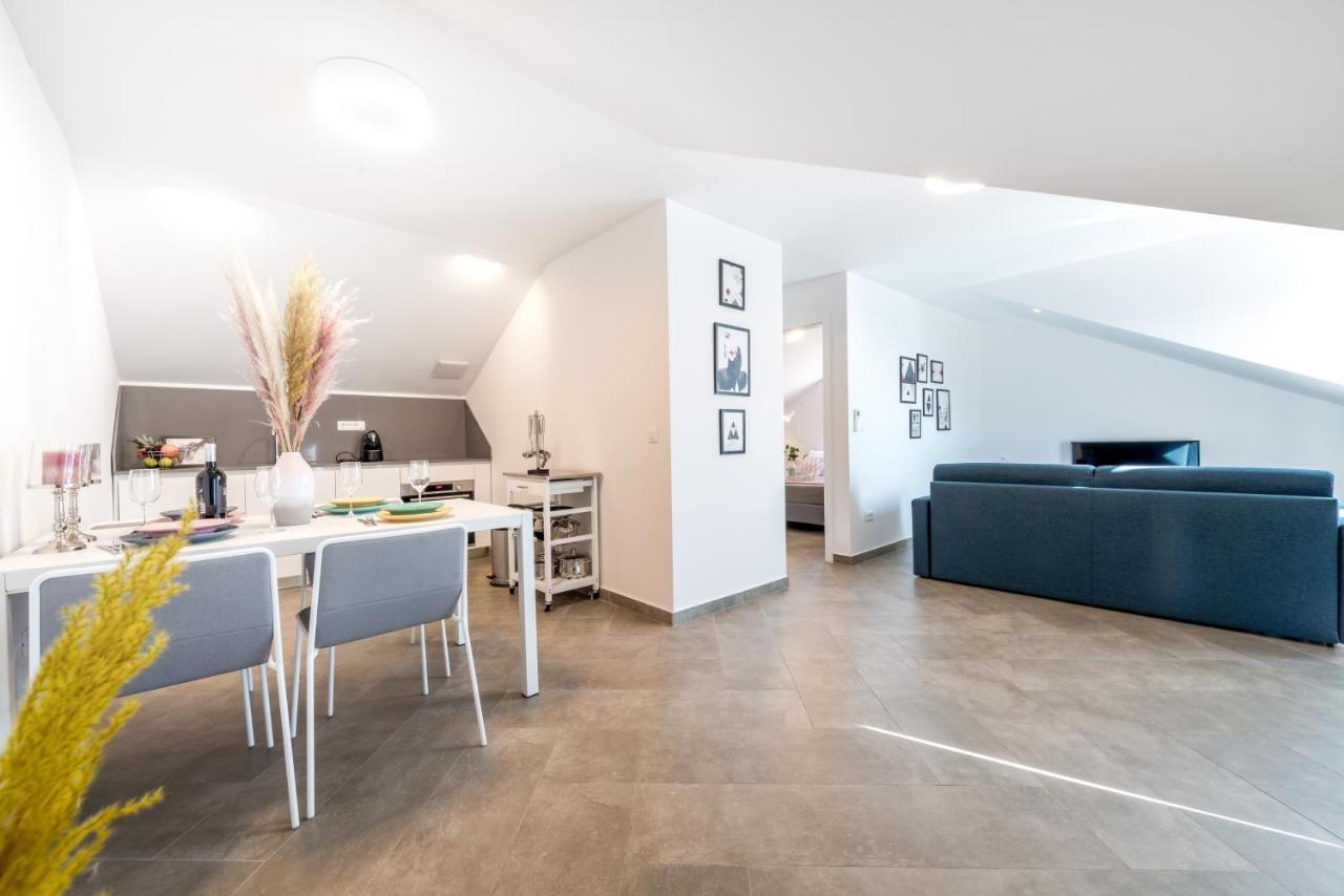 Poco Loco Apartment Mlini